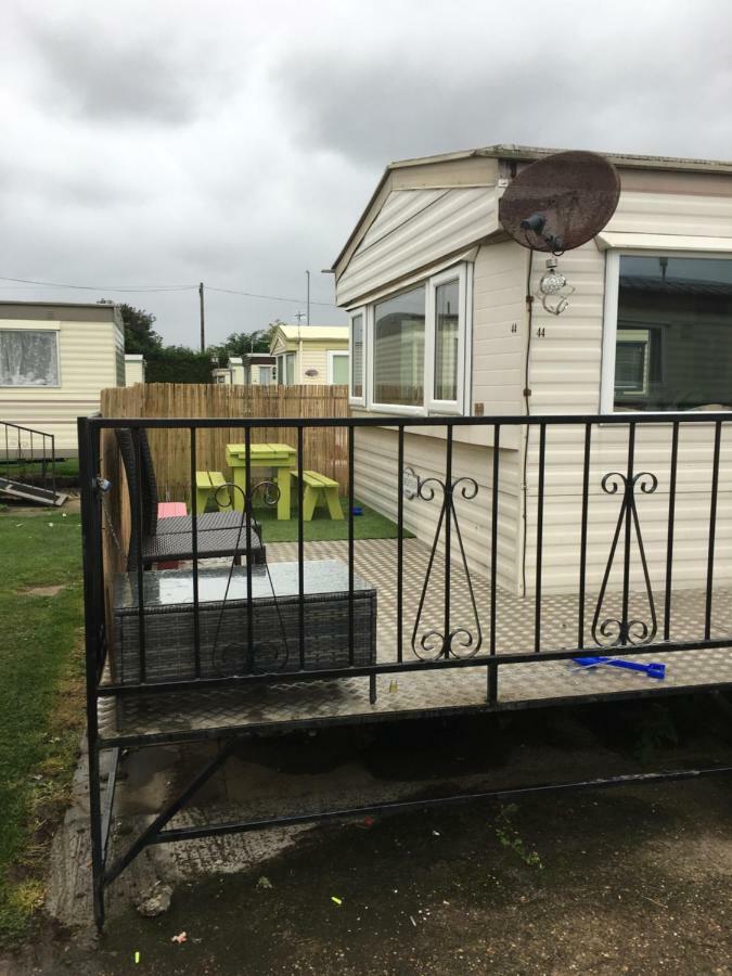 4 Bedroom Caravan Ingoldmells Skegness Εξωτερικό φωτογραφία